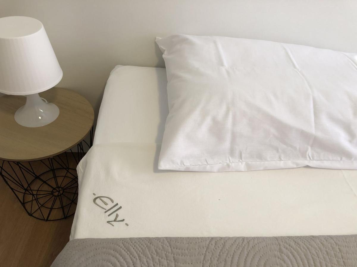 Aparthotel Elly ポモリエ エクステリア 写真