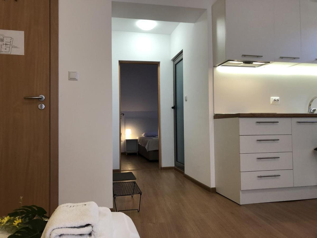 Aparthotel Elly ポモリエ エクステリア 写真